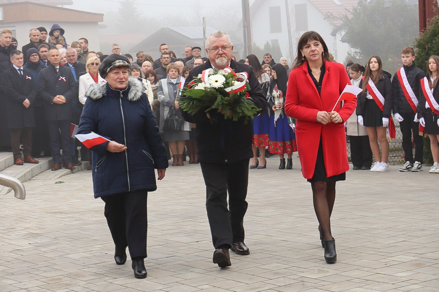 Obchody Święta Niepodległości w Dębowcu