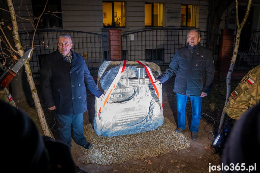 Odsłonięcie obelisku w Jaśle