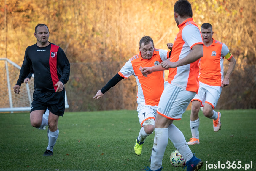 Orzeł Faliszówka - Czardasz Osiek Jasielski 1:1