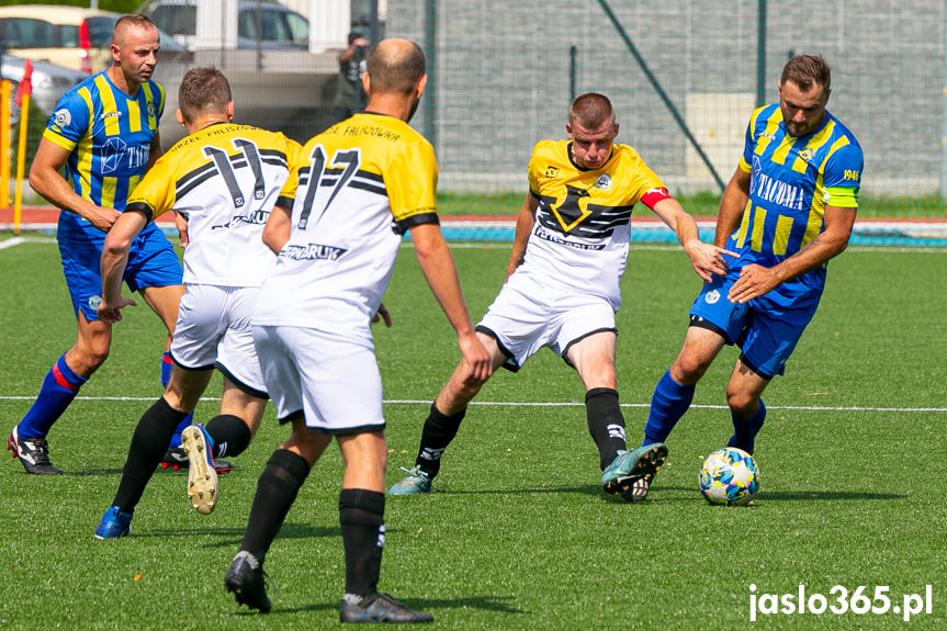 Orzeł Faliszówka - Ostoja Kołaczyce 0:0