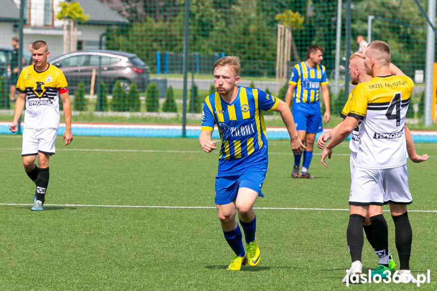 Orzeł Faliszówka - Ostoja Kołaczyce 0:0