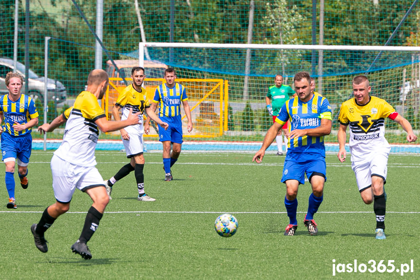 Orzeł Faliszówka - Ostoja Kołaczyce 0:0