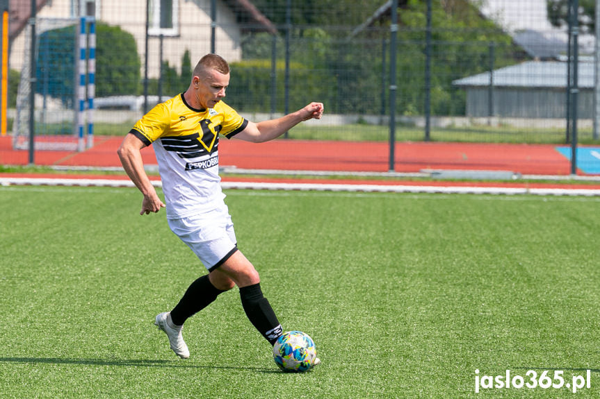 Orzeł Faliszówka - Ostoja Kołaczyce 0:0