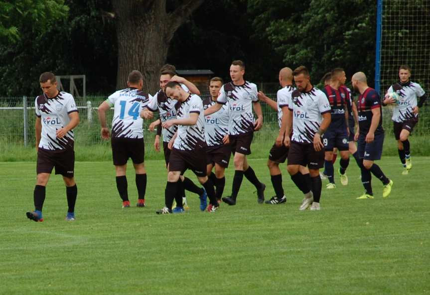 Ostoja Kołaczyce - LKS Skołyszyn 1-1