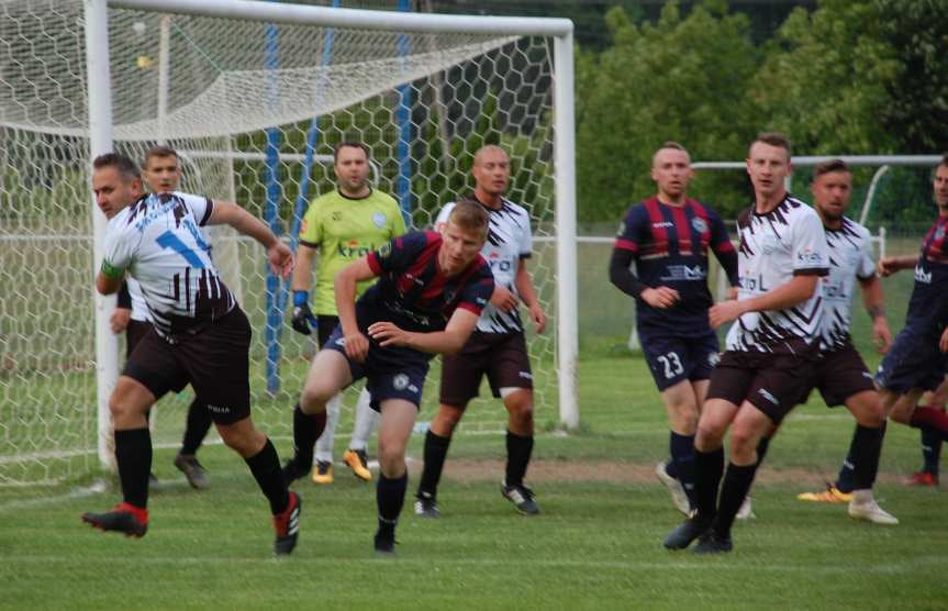 Ostoja Kołaczyce - LKS Skołyszyn 1-1