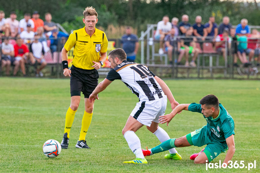 Partyzant Targowiska - Czarni 1910 Jasło 0:1