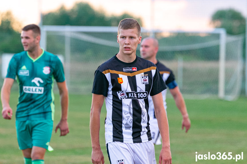 Partyzant Targowiska - Czarni 1910 Jasło 0:1