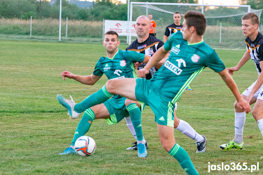 Partyzant Targowiska - Czarni 1910 Jasło 0:1