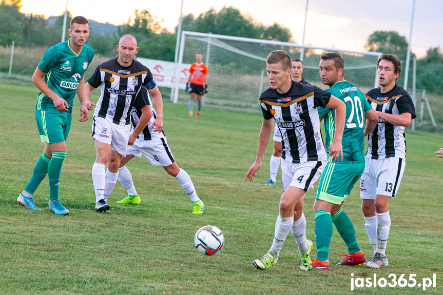 Partyzant Targowiska - Czarni 1910 Jasło 0:1