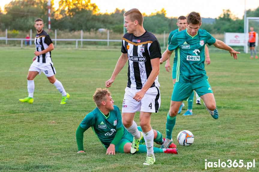 Partyzant Targowiska - Czarni 1910 Jasło 0:1