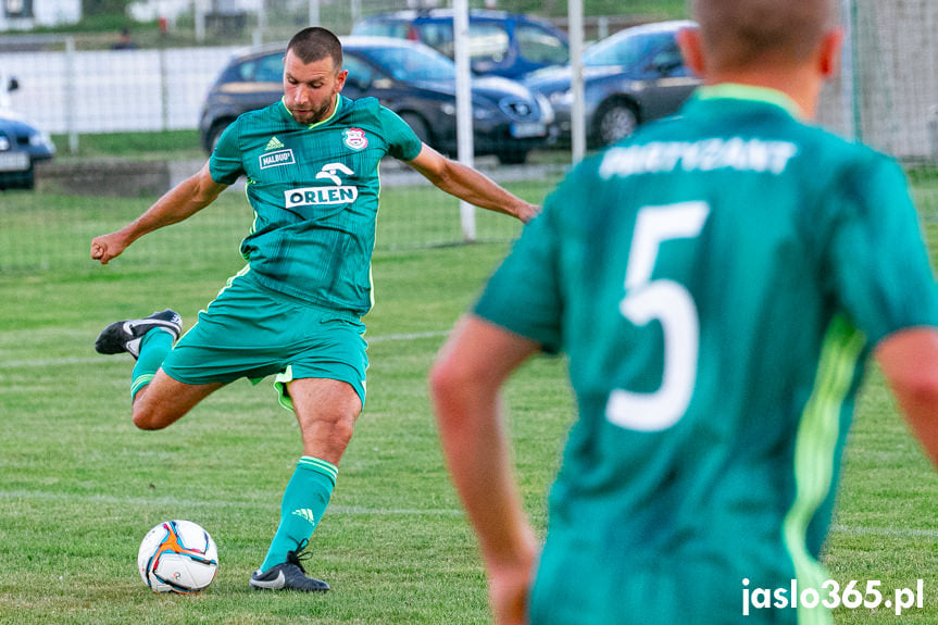 Partyzant Targowiska - Czarni 1910 Jasło 0:1