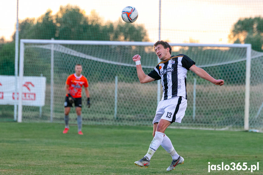 Partyzant Targowiska - Czarni 1910 Jasło 0:1