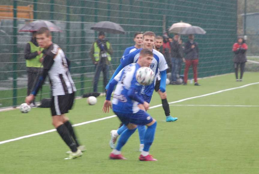 Piłka nożna. IV liga podkarpacka. Mecz Czarni 1910 Jasło - Błękitni Ropczyce 2-0