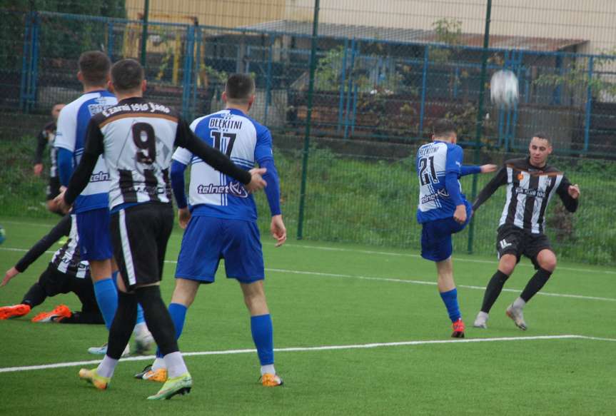 Piłka nożna. IV liga podkarpacka. Mecz Czarni 1910 Jasło - Błękitni Ropczyce 2-0