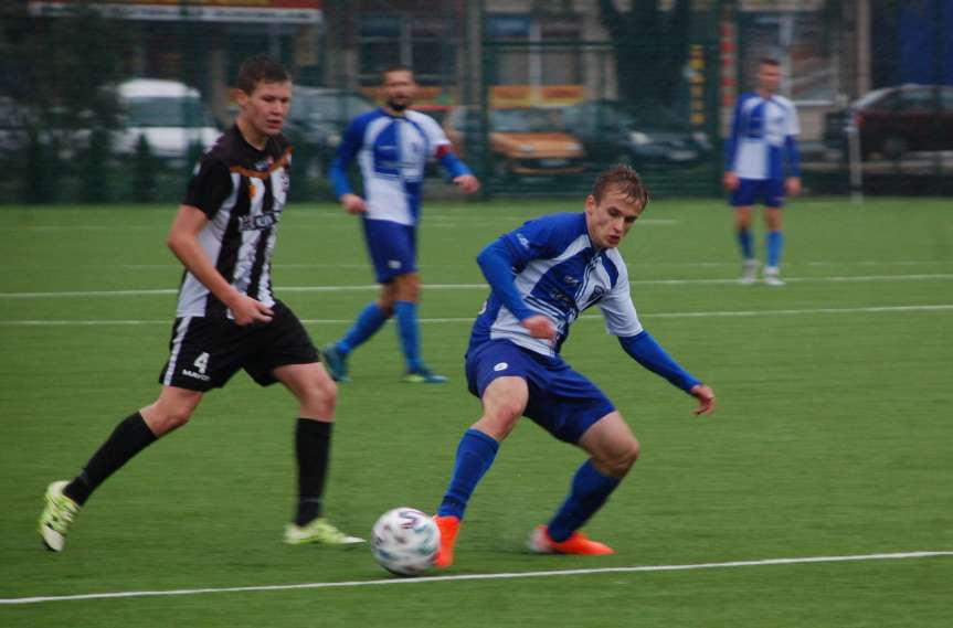 Piłka nożna. IV liga podkarpacka. Mecz Czarni 1910 Jasło - Błękitni Ropczyce 2-0