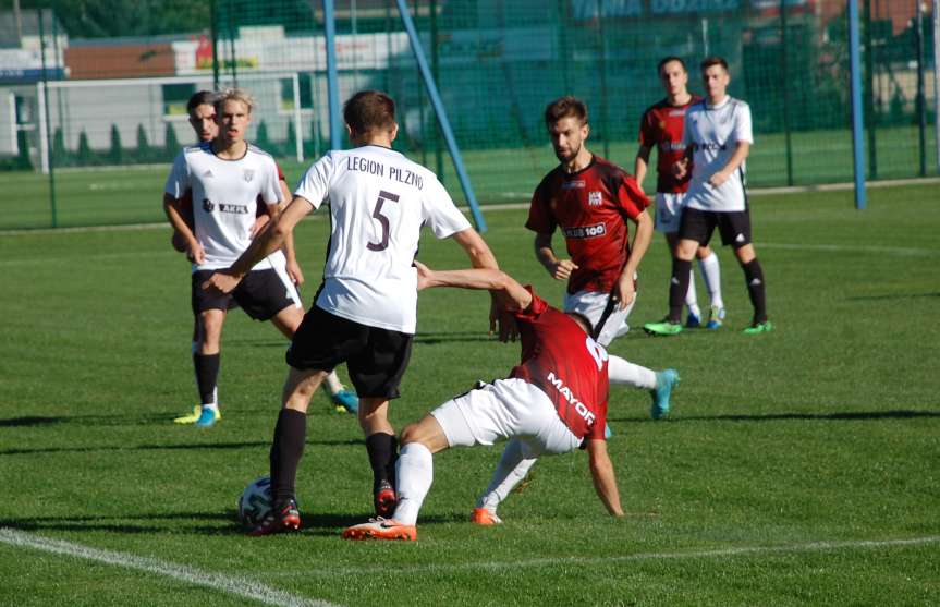 Piłka nożna. IV liga podkarpacka. Mecz Czarni 1910 Jasło - Legion Pilzno 1-1