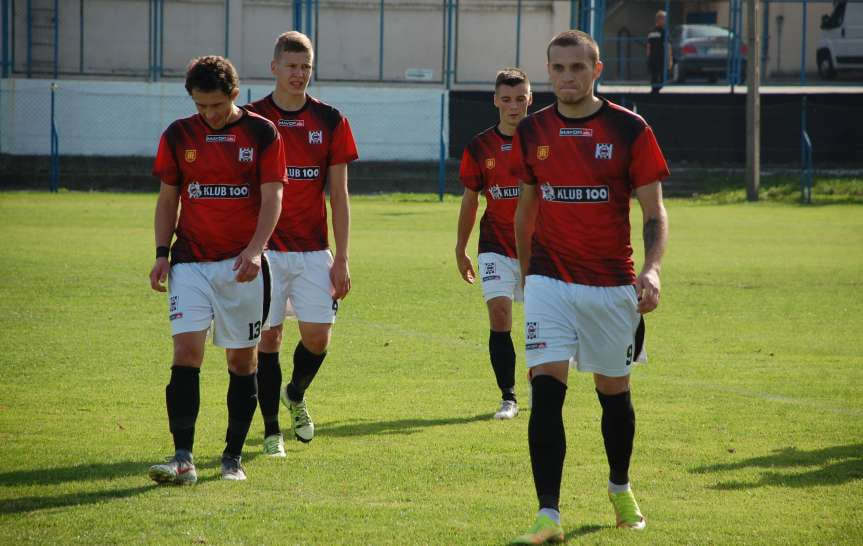 Piłka nożna. IV liga podkarpacka. Mecz Czarni 1910 Jasło - Piast Tuczempy 1-1