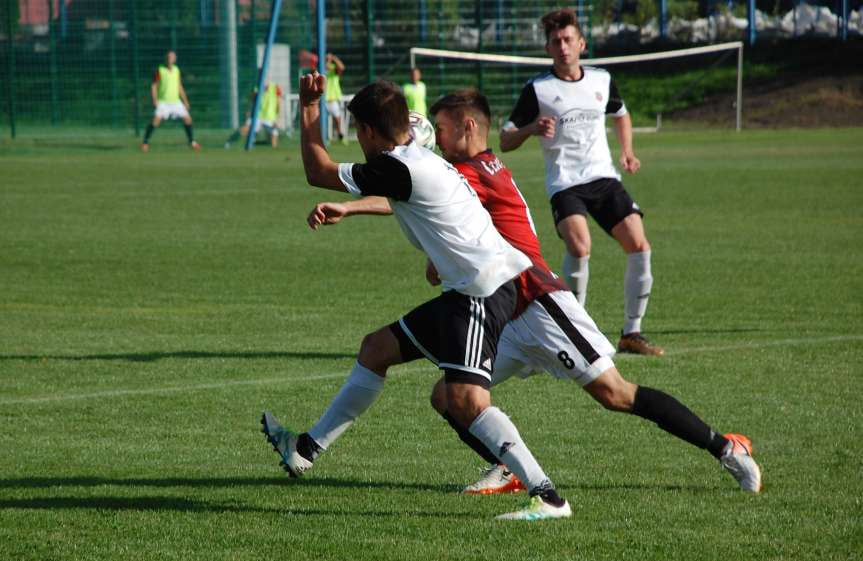 Piłka nożna. IV liga podkarpacka. Mecz Czarni 1910 Jasło - Piast Tuczempy 1-1