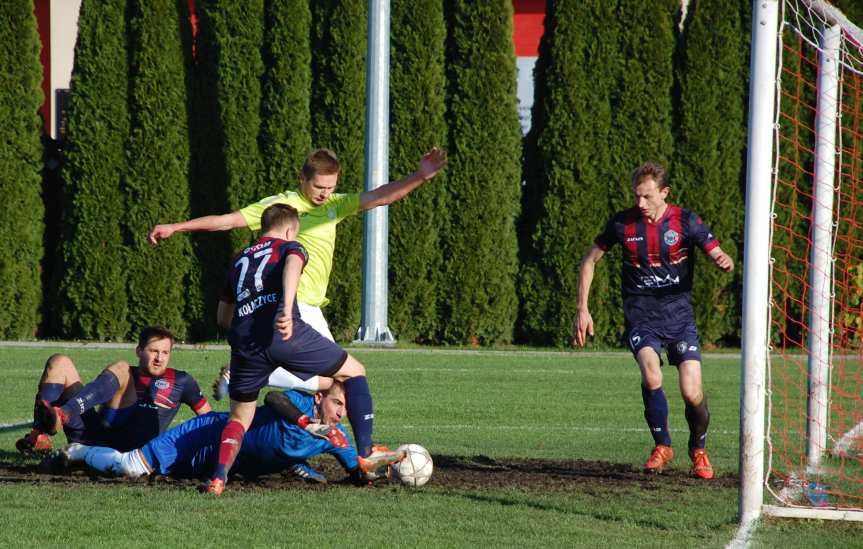 Piłka nożna. V liga krośnieńska. LKS Skołyszyn - Ostoja Kołaczyce 2-2