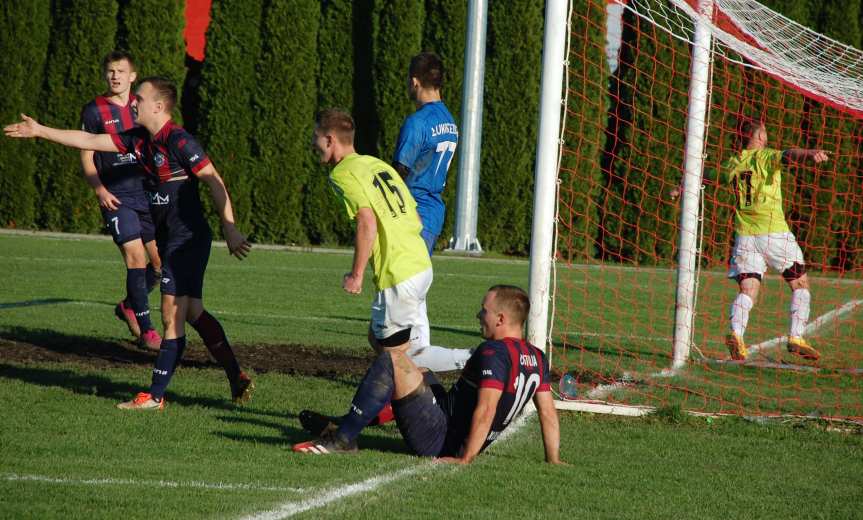 Piłka nożna. V liga krośnieńska. LKS Skołyszyn - Ostoja Kołaczyce 2-2