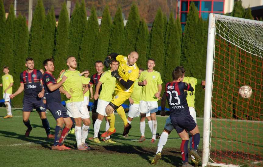 Piłka nożna. V liga krośnieńska. LKS Skołyszyn - Ostoja Kołaczyce 2-2