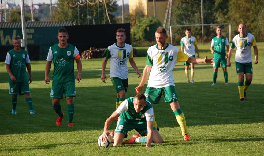 Piłka nożna. V liga krośnieńska. Mecz LKS Czeluśnica - Bieszczady Arłamów Ustrzyki Dolne