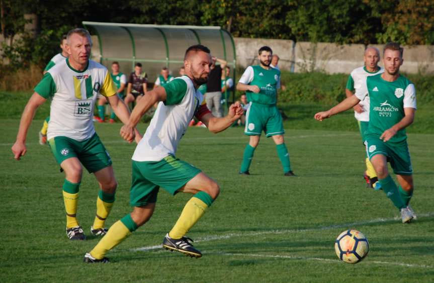 Piłka nożna. V liga krośnieńska. Mecz LKS Czeluśnica - Bieszczady Arłamów Ustrzyki Dolne