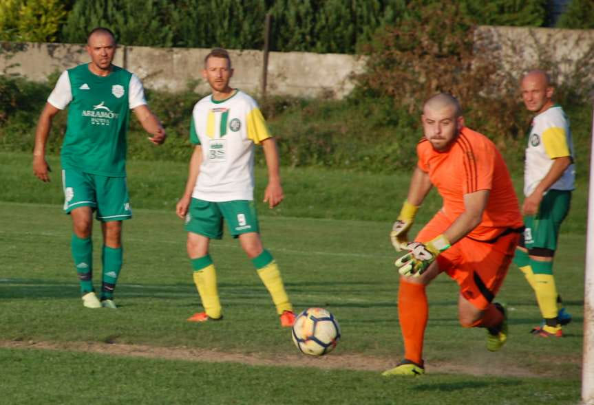 Piłka nożna. V liga krośnieńska. Mecz LKS Czeluśnica - Bieszczady Arłamów Ustrzyki Dolne