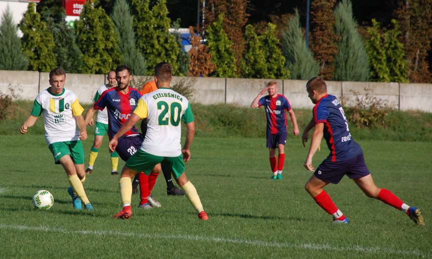 Piłka nożna. V liga krośnieńska. Mecz LKS Czeluśnica - Orzeł Faliszówka 0-0