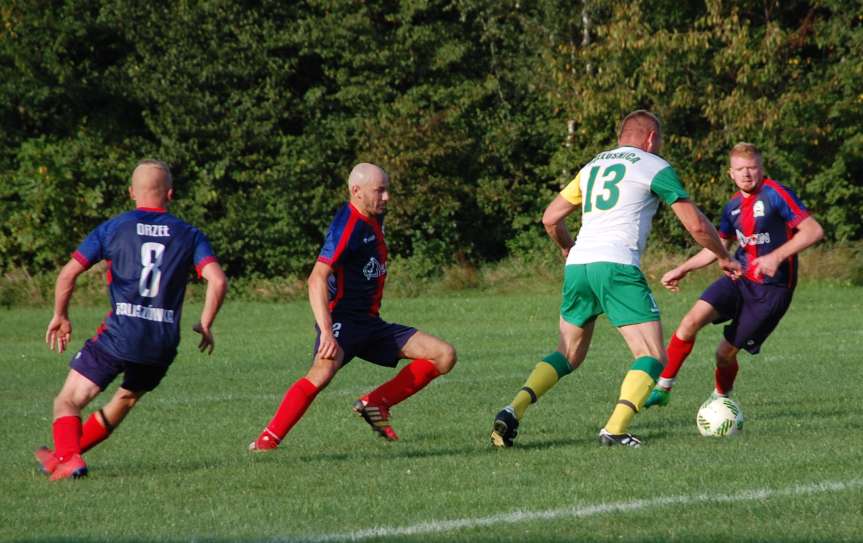 Piłka nożna. V liga krośnieńska. Mecz LKS Czeluśnica - Orzeł Faliszówka 0-0