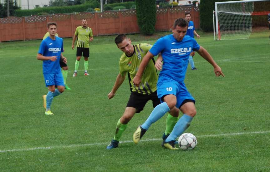 Piłka nożna. V liga krośnieńska. Mecz LKS Skołyszyn - Arłamów Bieszczady Ustrzyki Dolne 2-7