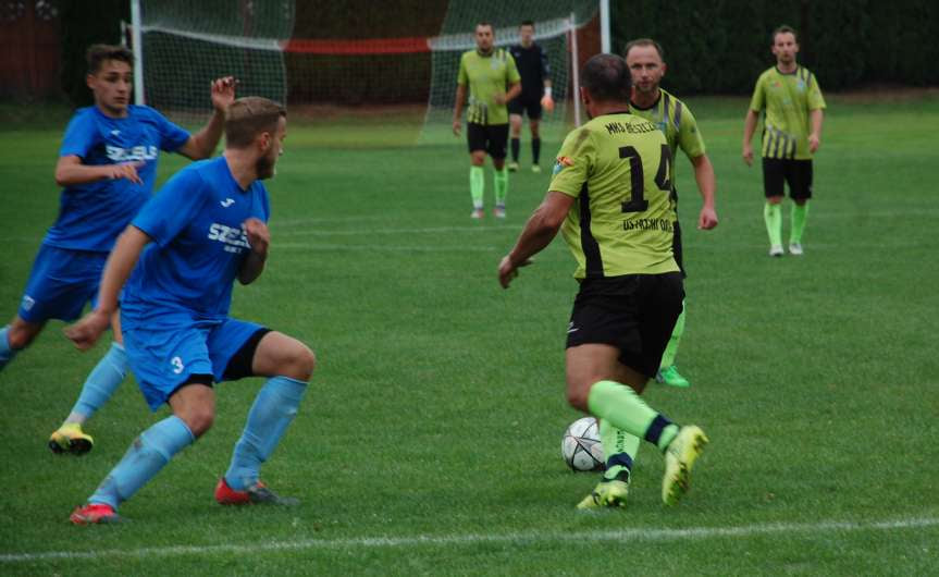 Piłka nożna. V liga krośnieńska. Mecz LKS Skołyszyn - Arłamów Bieszczady Ustrzyki Dolne 2-7