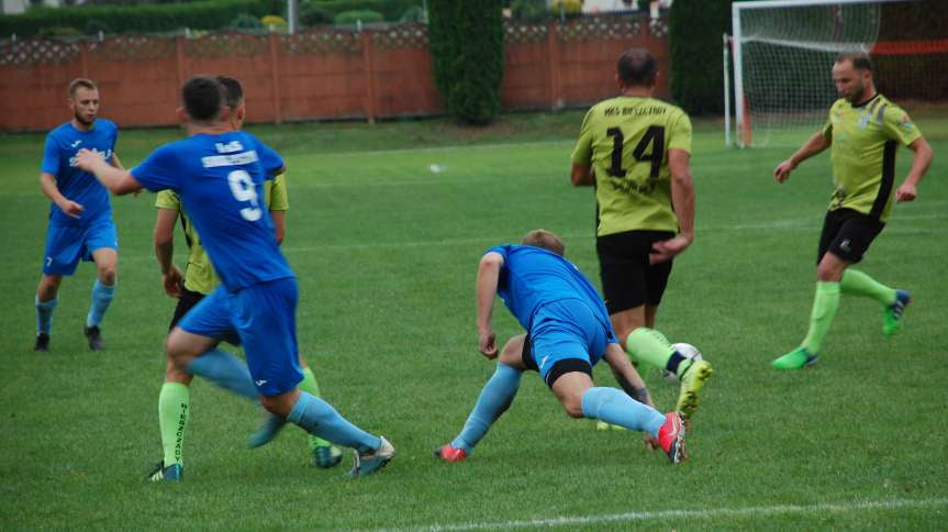 Piłka nożna. V liga krośnieńska. Mecz LKS Skołyszyn - Arłamów Bieszczady Ustrzyki Dolne 2-7