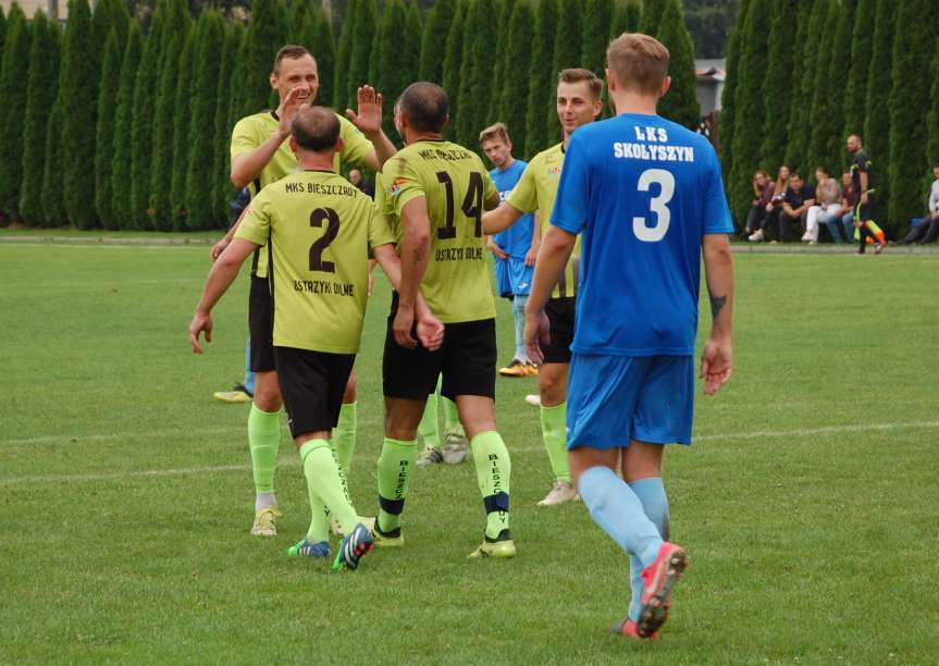 Piłka nożna. V liga krośnieńska. Mecz LKS Skołyszyn - Arłamów Bieszczady Ustrzyki Dolne 2-7