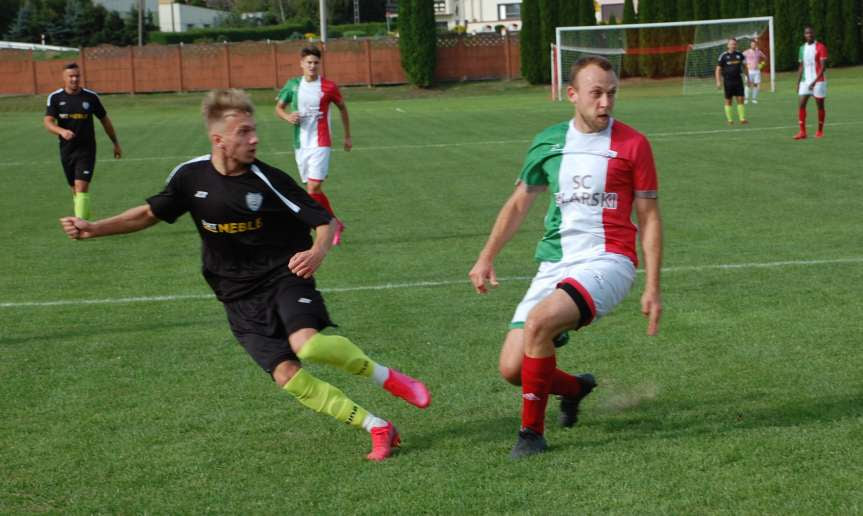 Piłka nożna. V liga krośnieńska. Mecz LKS Skołyszyn - Cosmos Nowotaniec 0-7