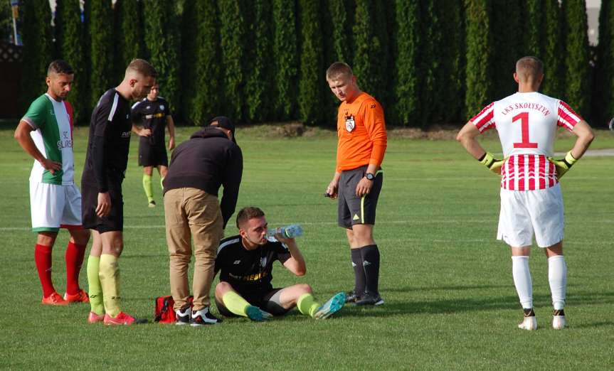 Piłka nożna. V liga krośnieńska. Mecz LKS Skołyszyn - Cosmos Nowotaniec 0-7