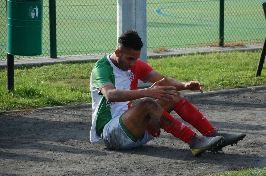 Piłka nożna. V liga krośnieńska. Mecz LKS Skołyszyn - Cosmos Nowotaniec 0-7