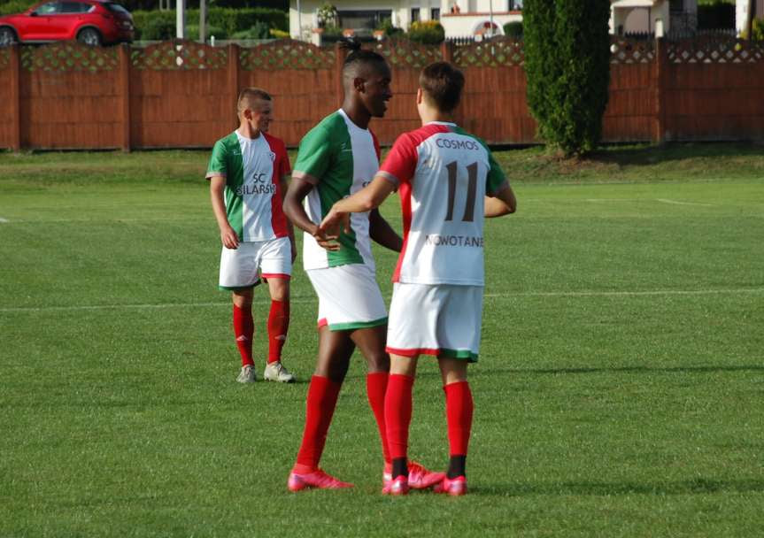 Piłka nożna. V liga krośnieńska. Mecz LKS Skołyszyn - Cosmos Nowotaniec 0-7