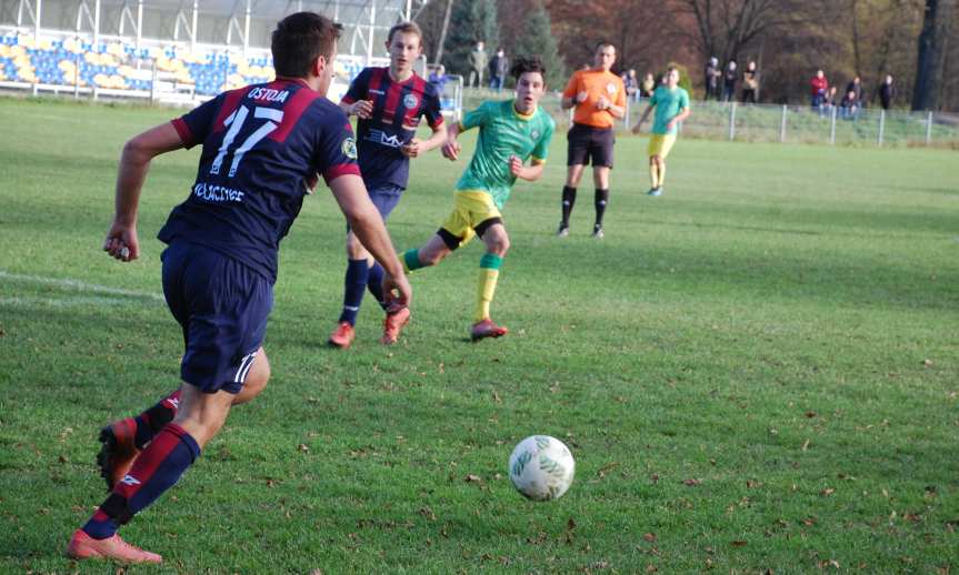 Piłka nożna. V liga krośnieńska. Mecz Ostoja Kołaczyce - LKS Czeluśnica 1-1