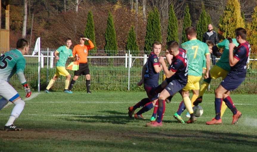 Piłka nożna. V liga krośnieńska. Mecz Ostoja Kołaczyce - LKS Czeluśnica 1-1