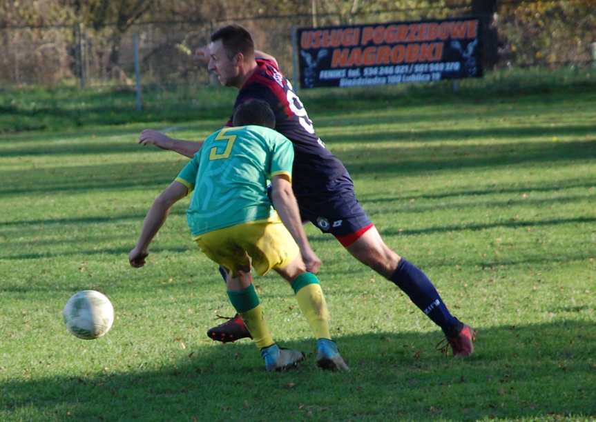 Piłka nożna. V liga krośnieńska. Mecz Ostoja Kołaczyce - LKS Czeluśnica 1-1