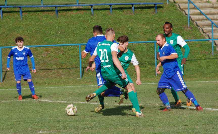 Piłka nożna. V liga krośnieńska. Mecz Tempo Nienaszów - Bieszczady Arłamów Ustrzyki Dolne 1-3