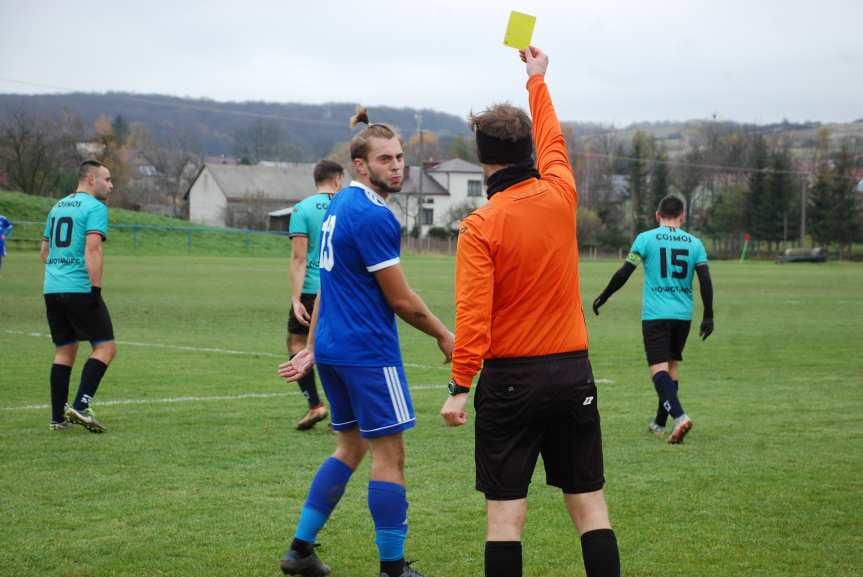 Piłka nożna. V liga krośnieńska. Mecz Tempo Nienaszów - Cosmos Nowotaniec 1-1