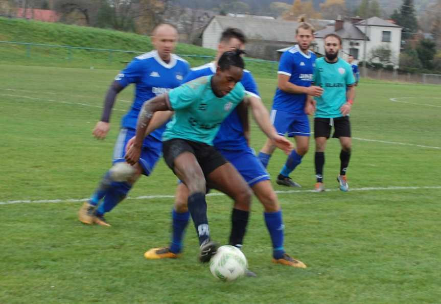 Piłka nożna. V liga krośnieńska. Mecz Tempo Nienaszów - Cosmos Nowotaniec 1-1