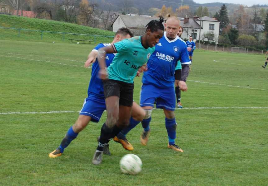 Piłka nożna. V liga krośnieńska. Mecz Tempo Nienaszów - Cosmos Nowotaniec 1-1