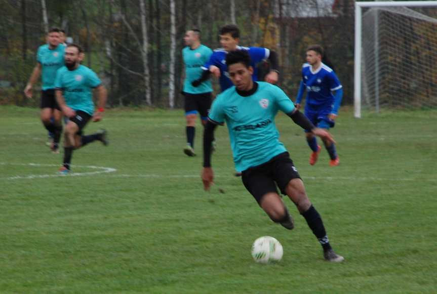 Piłka nożna. V liga krośnieńska. Mecz Tempo Nienaszów - Cosmos Nowotaniec 1-1