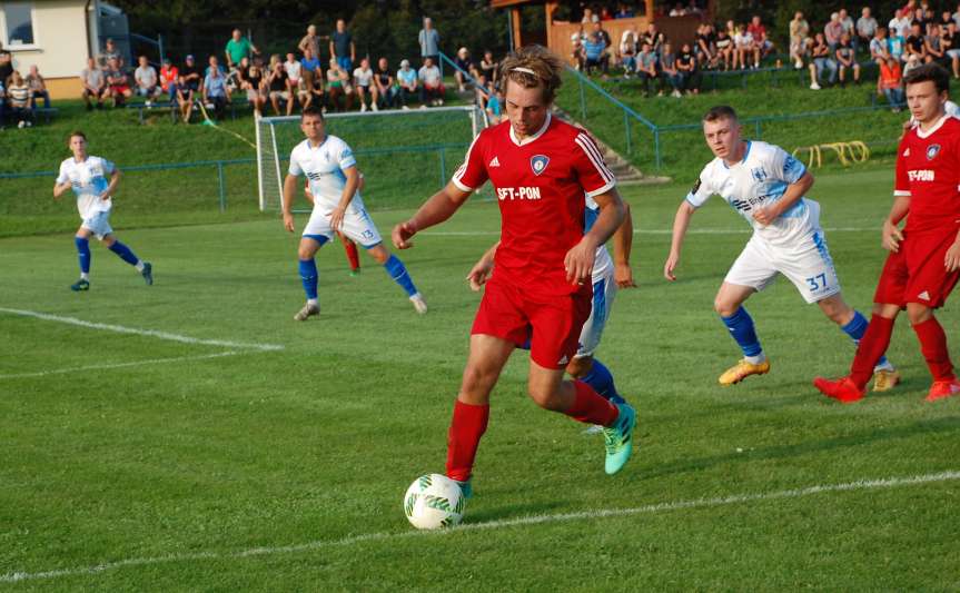 Piłka nożna. V liga krośnieńska. Mecz Tempo Nienaszów - Kotwica Korczyna 4-1