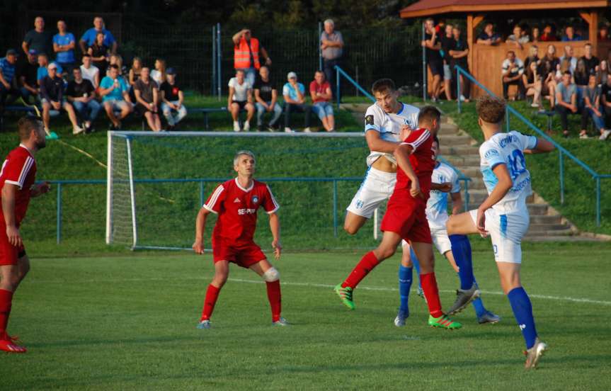 Piłka nożna. V liga krośnieńska. Mecz Tempo Nienaszów - Kotwica Korczyna 4-1