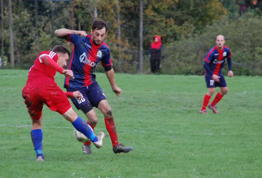 Piłka nożna. V liga krośnieńska. Mecz Tempo Nienaszów - Orzeł Faliszówka 2-0