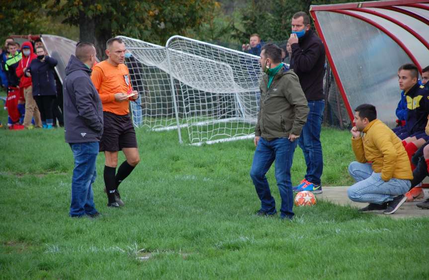 Piłka nożna. V liga krośnieńska. Mecz Tempo Nienaszów - Orzeł Faliszówka 2-0